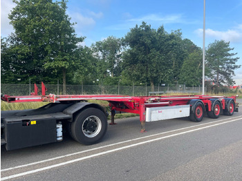 Container transporter/ Swap body semi-trailer RENDERS