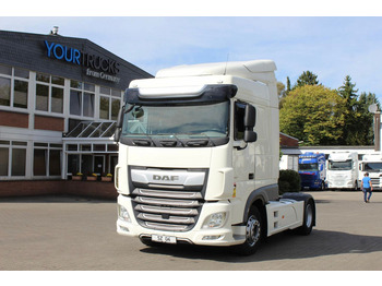 Tractor unit DAF XF 530