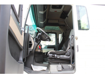 Tractor unit MAN TGX 18.460 E6 XXL  Retarder   Kühlbox   Navi: picture 5
