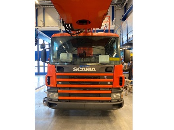 Aircraft deicer VESTERGAARD