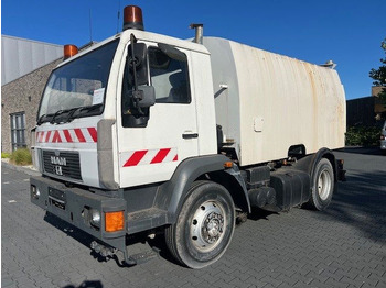 Road sweeper MAN 10.163
