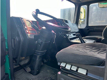 Curtainsider truck MAN 18.284: picture 4 Curtainsider truck MAN 18.284: picture 4