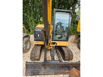 Mini excavator CAT 306 CR: picture 2