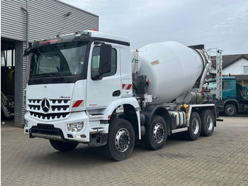 Truck MERCEDES-BENZ Arocs 3240