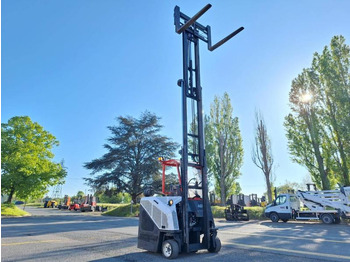 4-way reach truck Amlift AGILIFT 25-12/55: picture 2 4-way reach truck Amlift AGILIFT 25-12/55: picture 2