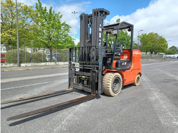 Electric forklift HELI