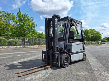 Electric forklift YALE