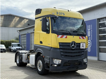 Tractor unit MERCEDES-BENZ Actros 1846