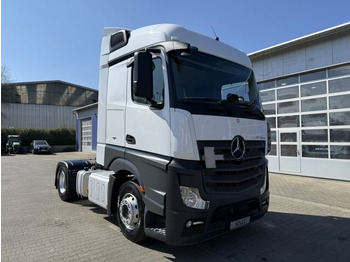 Tractor unit MERCEDES-BENZ Actros 1845