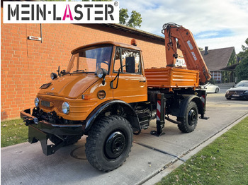 Crane truck, Dropside/ Flatbed truck Unimog U 1100 Atlas AK 3006 nur 14.215 km-1. Hand: picture 2 Crane truck, Dropside/ Flatbed truck Unimog U 1100 Atlas AK 3006 nur 14.215 km-1. Hand: picture 2