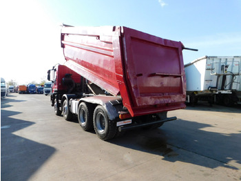 Tipper Iveco Trakker 450: picture 4