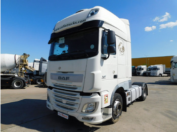 Tractor unit DAF XF 460