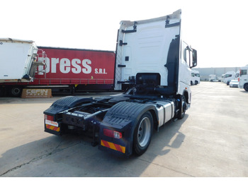 Tractor unit Ford F max ll 4x2 scab e6 eco 16spdamt ecotorq: picture 3