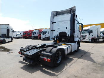 Tractor unit Mercedes Actros 1842: picture 3 Tractor unit Mercedes Actros 1842: picture 3