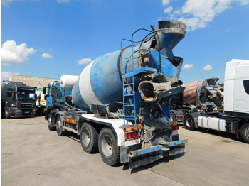 Concrete mixer truck Volvo Fm9 380: picture 4