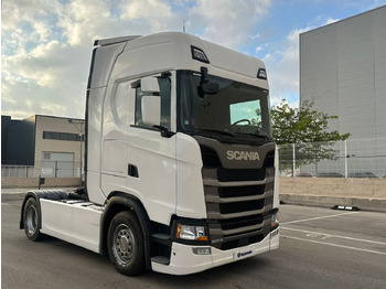 Tractor unit SCANIA S 500