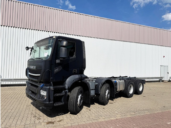 Cab chassis truck