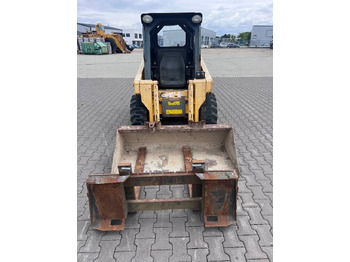 Gehl 3840 E  leasing Gehl 3840 E: picture 3