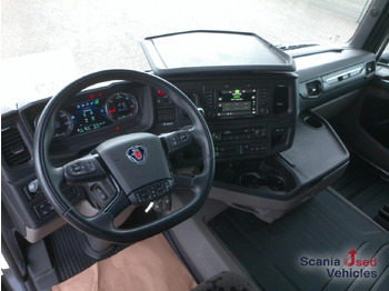 Tractor unit SCANIA R 460 A4X2NA: picture 2