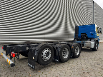 Cab chassis truck Volvo FM 410 / 8X4 / I-Shift / ADR / Tridem / TUV: 6-2026 / NL Truck: picture 3 Cab chassis truck Volvo FM 410 / 8X4 / I-Shift / ADR / Tridem / TUV: 6-2026 / NL Truck: picture 3