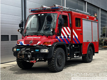Fire truck UNIMOG U500