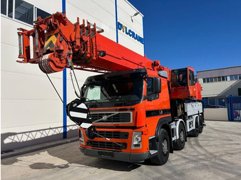 All terrain crane FAUN