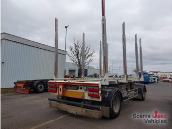Log trailer