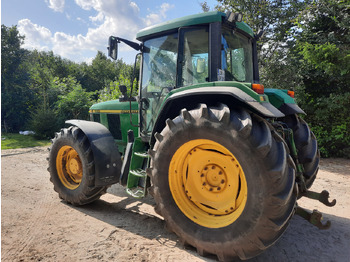 Farm tractor JOHN DEERE 6910