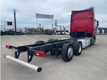 Curtainsider truck SCANIA R450: picture 3