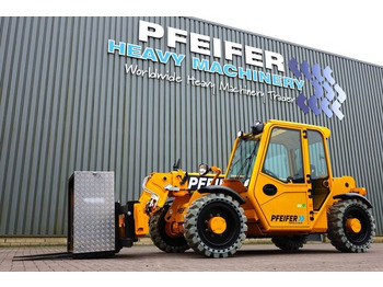 Telescopic handler JCB