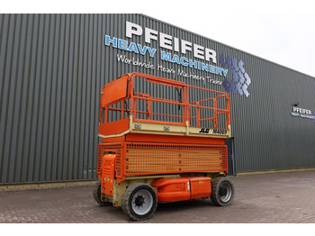 Scissor lift JLG