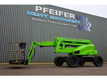 Articulated boom NIFTYLIFT