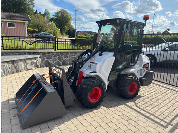 Wheel loader BOBCAT L28