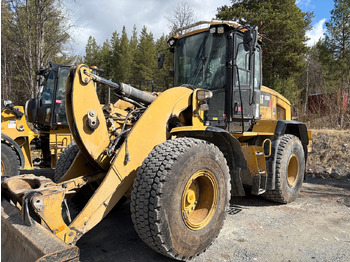 Wheel loader CATERPILLAR 938M