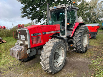 Farm tractor MASSEY FERGUSON 3600 series