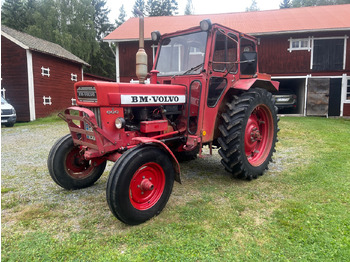 Farm tractor VOLVO