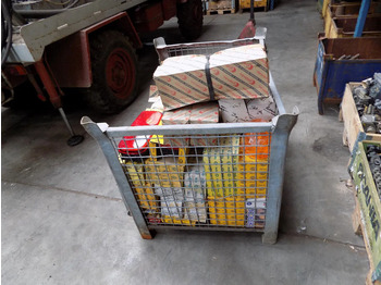 Tail light verlichting voor truck en trailer HELLA VERLICHTING truck en trailer: picture 4
