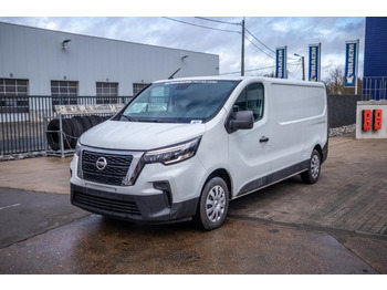 Small van NISSAN