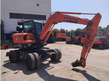 Mini excavator DOOSAN DX55W: picture 4