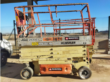 Scissor lift JLG