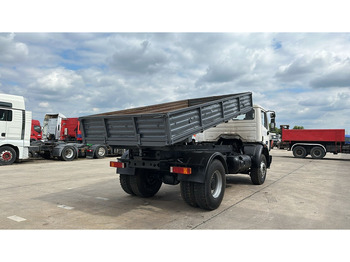 Mercedes-Benz SK 1722 (LAMES / GRAND PONT / V6 / BOITE MANUELLE / POMPE MANUELLE) leasing Mercedes-Benz SK 1722 (LAMES / GRAND PONT / V6 / BOITE MANUELLE / POMPE MANUELLE): picture 5