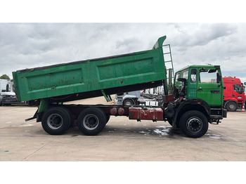 Tipper Renault G 300 MAXTER (GRAND PONT / POMPE MANUELLE / 6X4): picture 4