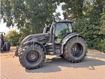 Farm tractor VALTRA T214 Direct: picture 2
