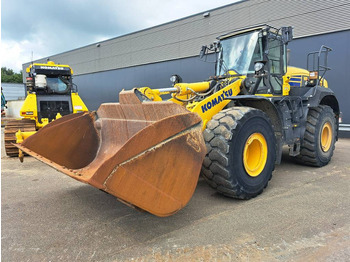 Wheel loader KOMATSU WA475