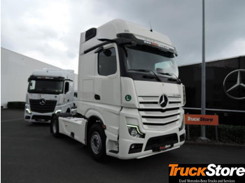 Tractor unit Mercedes-Benz Actros 1845 LS: picture 3