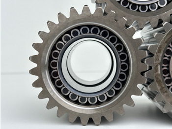 Final drive for Construction machinery Liebherr Planetenrad ID-Nr.90205840. FAT350P126 - FAT350P138. R920 - R922 - R924 - R925 - R926 - R930 T. #90205840.09.11#: picture 5 Final drive for Construction machinery Liebherr Planetenrad ID-Nr.90205840. FAT350P126 - FAT350P138. R920 - R922 - R924 - R925 - R926 - R930 T. #90205840.09.11#: picture 5