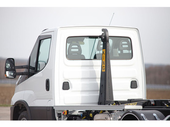 New Hook lift truck Iveco Daily 70C18: picture 3