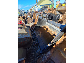 Excavator bucket