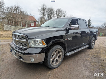 Pickup truck DODGE