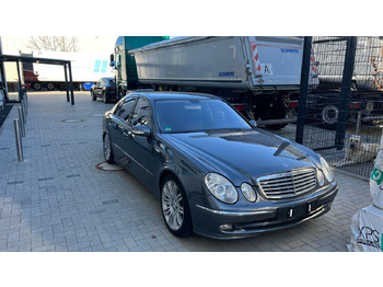 Car MERCEDES-BENZ